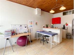 studio à la vente -   83560  VINON SUR VERDON, surface 28 m2 vente studio - UBI439026380